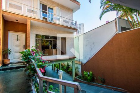 Casa à venda com 330m², 3 quartos e 3 vagasÁrea externa