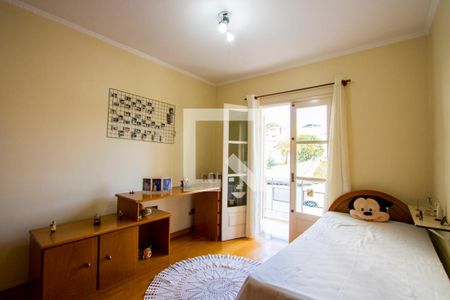 Casa à venda com 330m², 3 quartos e 3 vagasQuarto 2 