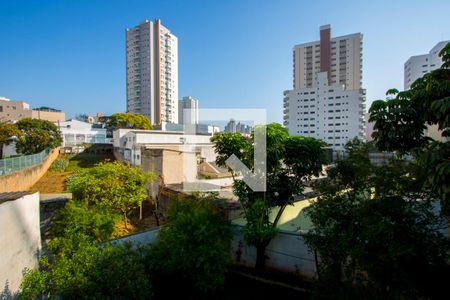Casa à venda com 330m², 3 quartos e 3 vagasVista do quarto 2