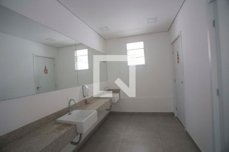 Apartamento à venda com 76m², 3 quartos e 2 vagas Apartamento à venda com 76m², 3 quartos e 2 vagasÁrea Comum