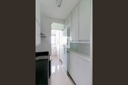 Apartamento para alugar com 80m², 3 quartos e 2 vagas Apartamento para alugar com 80m², 3 quartos e 2 vagasCozinha e Área de Serviço