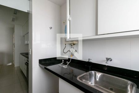 Apartamento para alugar com 80m², 3 quartos e 2 vagas Apartamento para alugar com 80m², 3 quartos e 2 vagasCozinha e Área de Serviço