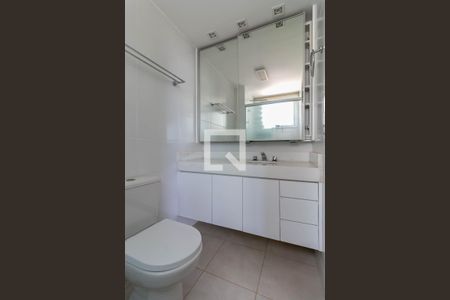Apartamento para alugar com 80m², 3 quartos e 2 vagas Apartamento para alugar com 80m², 3 quartos e 2 vagasBanheiro da Suíte