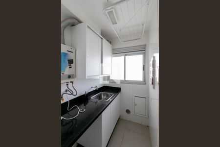 Apartamento para alugar com 80m², 3 quartos e 2 vagas Apartamento para alugar com 80m², 3 quartos e 2 vagasCozinha e Área de Serviço