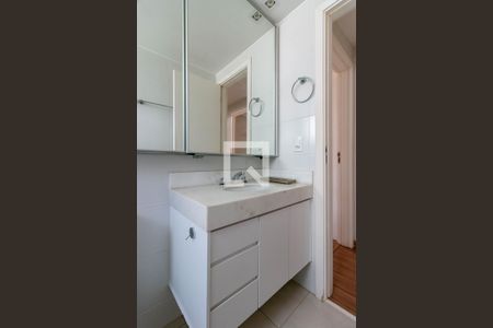 Apartamento para alugar com 80m², 3 quartos e 2 vagas Apartamento para alugar com 80m², 3 quartos e 2 vagasBanheiro Social