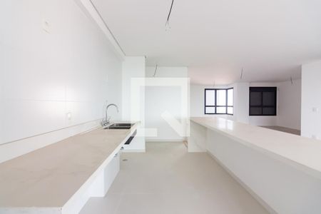 Apartamento à venda com 183m², 3 quartos e 4 vagasCozinha 