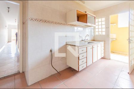 Casa à venda com 340m², 5 quartos e 2 vagasCozinha 1