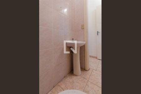 Casa à venda com 340m², 5 quartos e 2 vagasBanheiro de Serviço 1