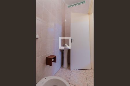 Casa à venda com 340m², 5 quartos e 2 vagasBanheiro de Serviço 2