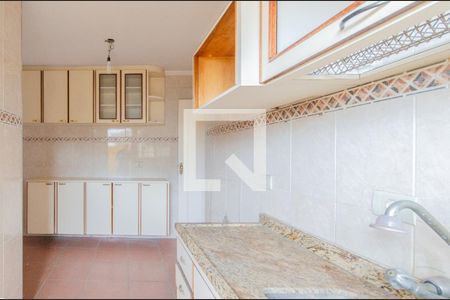 Casa à venda com 340m², 5 quartos e 2 vagasCozinha 1