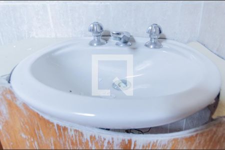 Casa à venda com 340m², 5 quartos e 2 vagasBanheiro de Suite 2