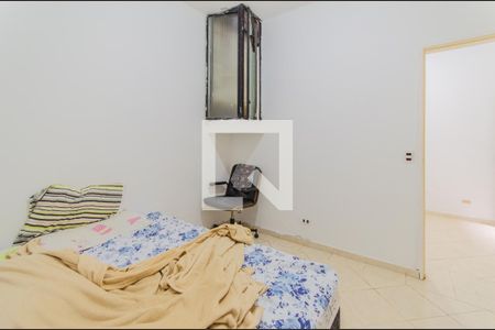 Casa à venda com 340m², 5 quartos e 2 vagasQuarto 2