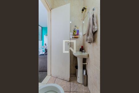 Casa à venda com 340m², 5 quartos e 2 vagasBanheiro 4