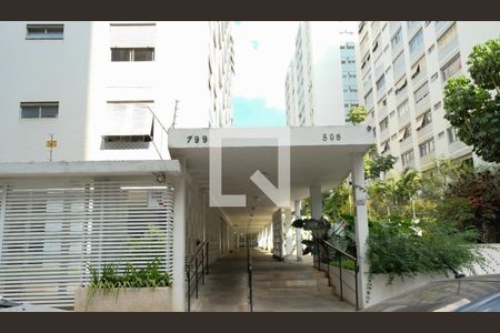 Apartamento à venda com 90m², 2 quartos e 1 vagaFachada do bloco