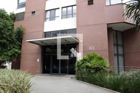 Apartamento à venda com 47m², 1 quarto e 1 vagaEntrada do Edifício