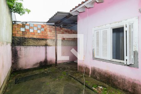 Casa à venda com 100m², 2 quartos e 2 vagasQuintal