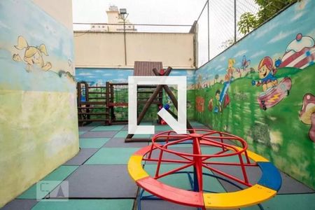 Apartamento à venda com 102m², 3 quartos e 1 vaga Apartamento à venda com 102m², 3 quartos e 1 vagaÁrea Comum - Playground