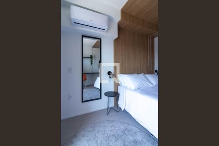 Quarto de kitnet/studio para alugar com 1 quarto, 30m² em Pinheiros, São Paulo
