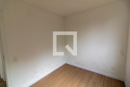 Quarto 2 de apartamento para alugar com 2 quartos, 39m² em Jardim Maria Duarte, São Paulo