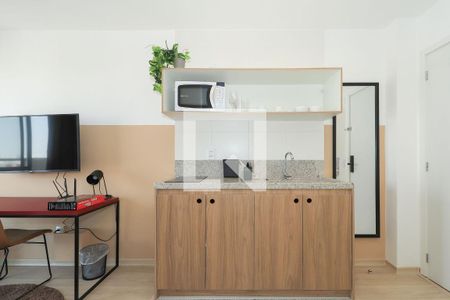 Cozinha de apartamento para alugar com 1 quarto, 40m² em Liberdade, São Paulo