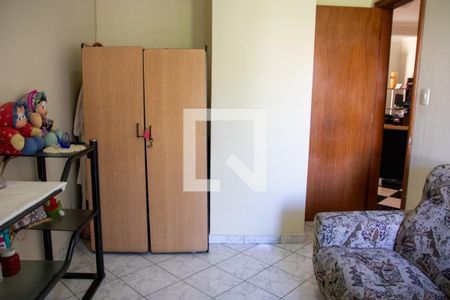 Casa à venda com 300m², 4 quartos e 3 vagasQuarto 2