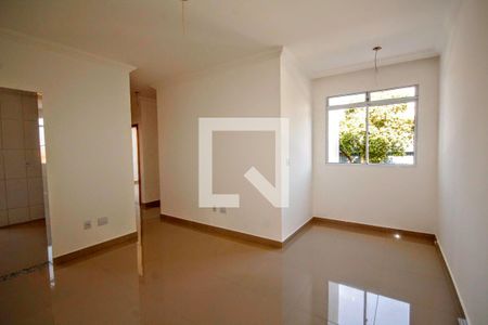 Sala de apartamento à venda com 3 quartos, 80m² em Riacho das Pedras, Contagem