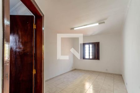 Casa à venda com 150m², 2 quartos e 3 vagasSuíte 2