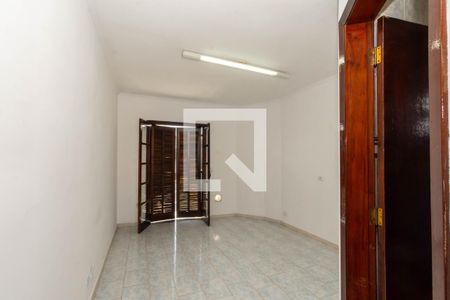 Suíte 1 de casa à venda com 2 quartos, 150m² em Jardim Santa Mena, Guarulhos