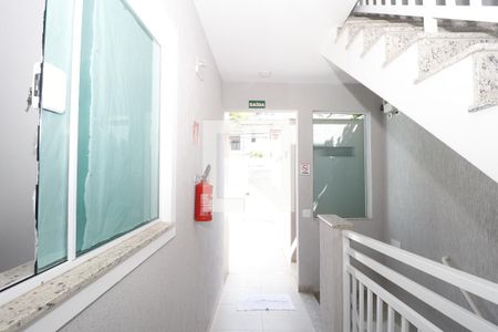 Casa de condomínio à venda com 67m², 2 quartos e 1 vagaCorredor