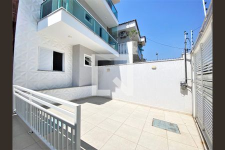 Casa de condomínio à venda com 67m², 2 quartos e 1 vagaGaragem