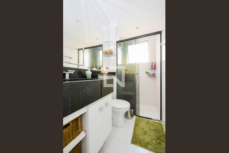 Banheiro de apartamento para alugar com 2 quartos, 67m² em Vila Augusta, Guarulhos