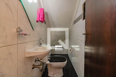 Casa à venda com 200m², 4 quartos e 2 vagasBanheiro 3