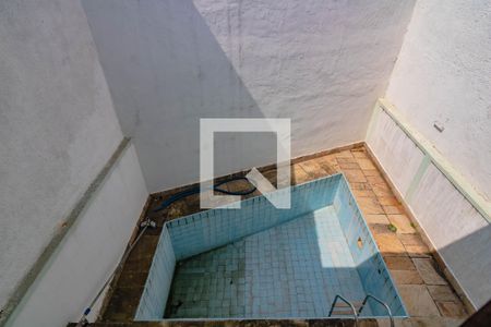 Casa à venda com 200m², 4 quartos e 2 vagasVista