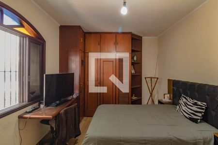 Casa à venda com 200m², 4 quartos e 2 vagasQuarto 2