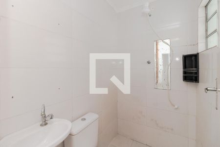 Banheiro de casa para alugar com 1 quarto, 55m² em Vila Dom Pedro I, São Paulo