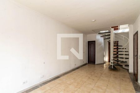 Sala de casa para alugar com 2 quartos, 160m² em Jardim Santa Mena, Guarulhos