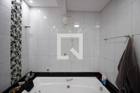 Casa para alugar com 70m², 3 quartos e 3 vagasBanheiro da Suíte