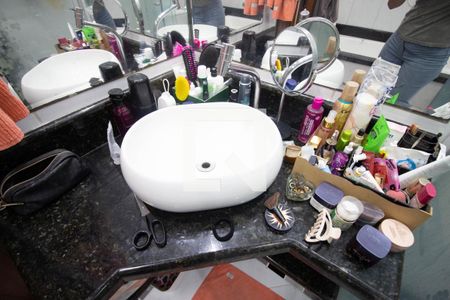 Casa para alugar com 70m², 3 quartos e 3 vagasBanheiro da Suíte