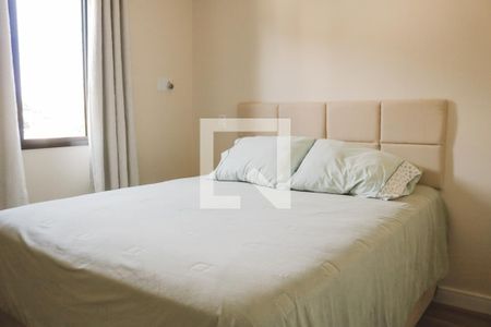 Quarto 2 de apartamento para alugar com 3 quartos, 70m² em Vila Santos, São Paulo