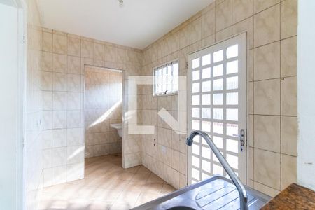 Casa para alugar com 70m², 2 quartos e 1 vagaCozinha