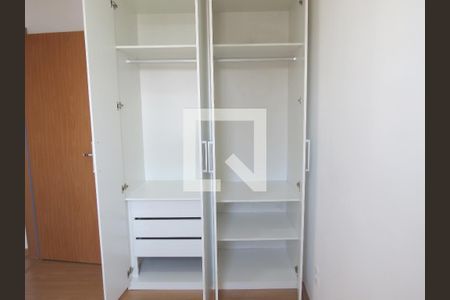 Quarto 1 de apartamento para alugar com 2 quartos, 44m² em Jardim Iris, São Paulo