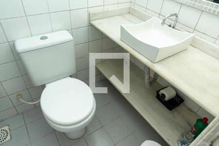 Apartamento à venda com 62m², 2 quartos e 1 vagaBanheiro Social