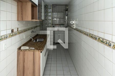 Apartamento à venda com 62m², 2 quartos e 1 vagaCozinha - Armários