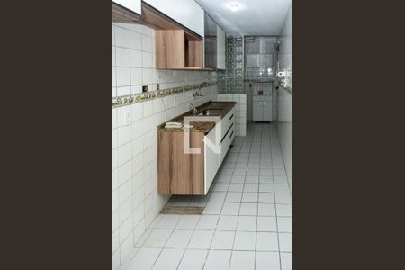 Apartamento à venda com 62m², 2 quartos e 1 vagaCozinha - Armários