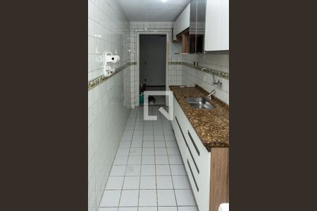 Apartamento à venda com 62m², 2 quartos e 1 vagaCozinha - Armários