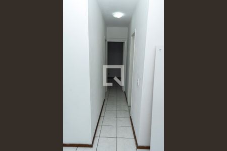 Apartamento à venda com 62m², 2 quartos e 1 vagaCorredor do Quarto e banheiro