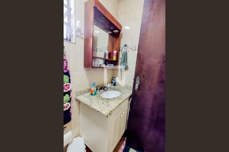 Apartamento à venda com 128m², 3 quartos e 2 vagas Apartamento à venda com 128m², 3 quartos e 2 vagasBanheiro