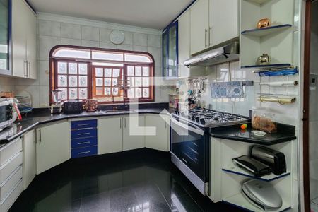 Casa à venda com 450m², 3 quartos e 5 vagas Casa à venda com 450m², 3 quartos e 5 vagasCozinha