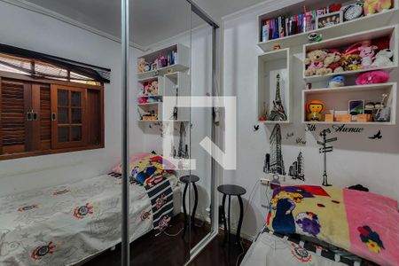 Casa à venda com 450m², 3 quartos e 5 vagas Casa à venda com 450m², 3 quartos e 5 vagasQuarto de Serviço