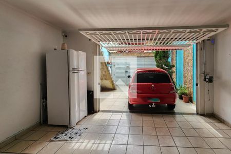 Casa à venda com 450m², 3 quartos e 5 vagas Casa à venda com 450m², 3 quartos e 5 vagasGaragem